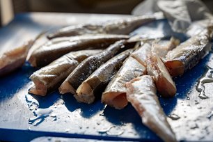 Catch and Cook - an den Standorten der Verbände wurden auch Fische zubereitet.
